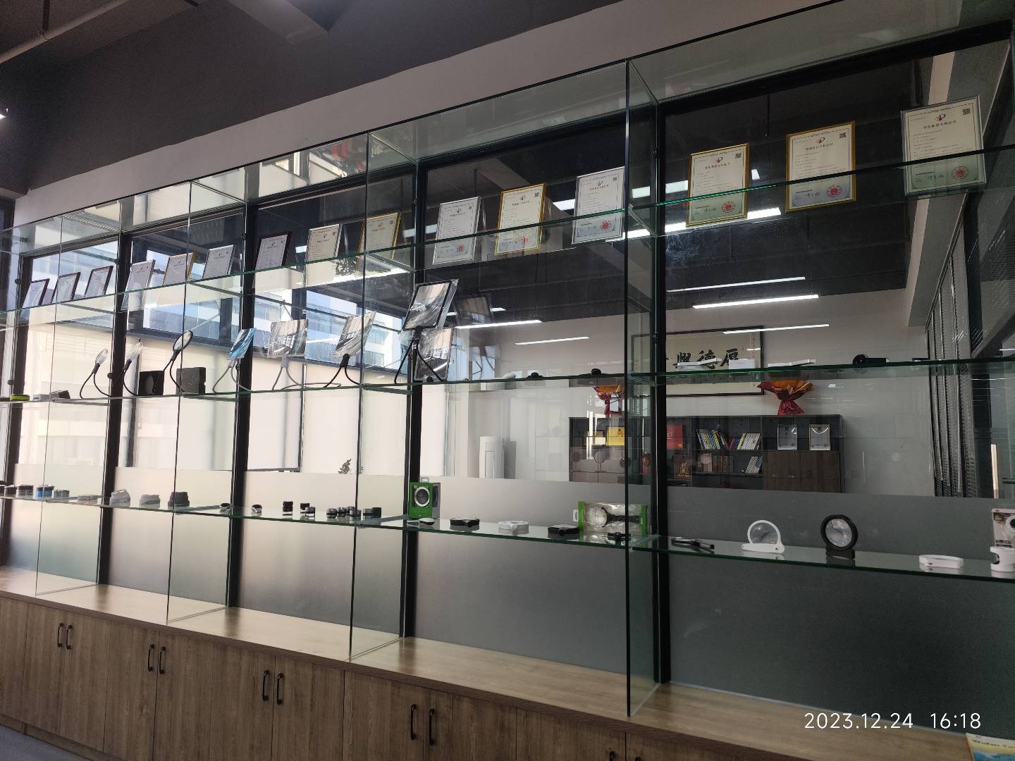 Dongguan Wufan Optical Electronic Technology Co.,Ltd