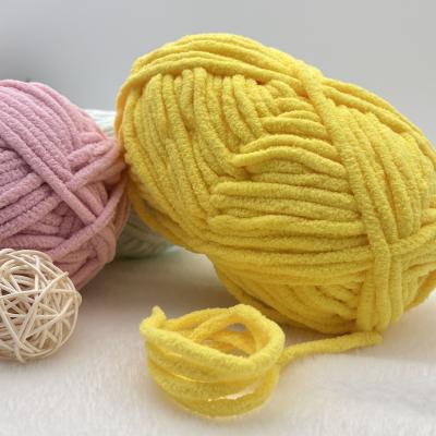 1/0.75NM Polyester Chenille Yarn Hand Knitting Dull Snow Yarn For DIY Crafts
