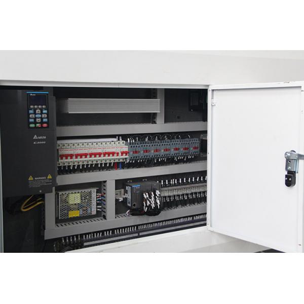 PLC HMI 12KW гофрировал коробку умирает автомат для резки точный быстро