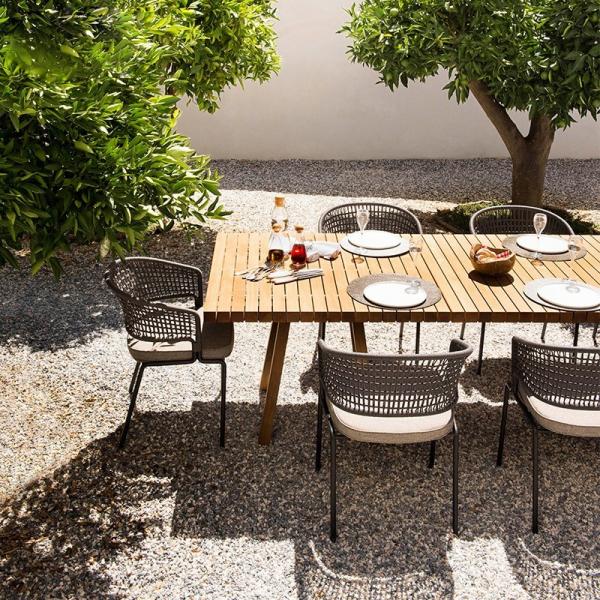 Durable Simple Patio Furniture Garden Table And Chairs Teak Outdoor Dining Set