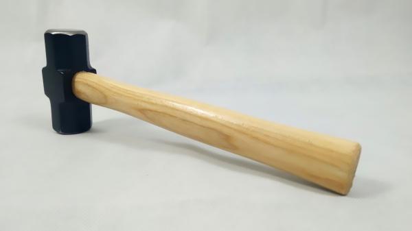 Black color plastic spraying surface wooden handle 2LB weight forged steel Sledge hammer