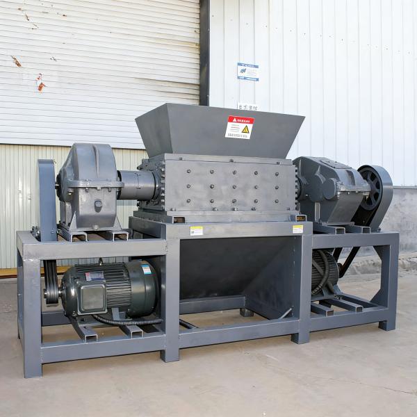 Industrial Automatic Double Shaft Shredder Machine For Plastic Alloy Scrap Metal Recycling Heavy Duty Twin Shaft Crusher Double Shaft Shredder Machine for Plastic Bucket