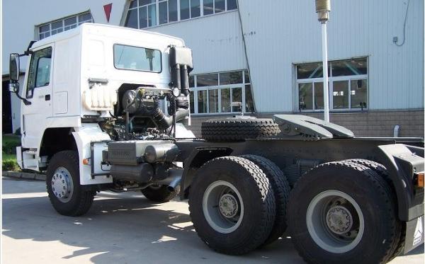ISO Certified 6×4 Drive Wheel Semi Trailer Tractor Truck Head Promotion