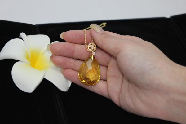 2.5x2.5mm 3x3mm Fancy Color Sapphire Stones , Vivid Yellow Sapphire