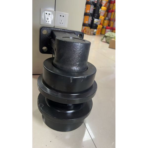 Suitable for Hitachi excavator carrier rollers and track rollers, with mining-grade quality, used for ZAX800 excavators, and applicable to engineering machinery excavators.-4638433