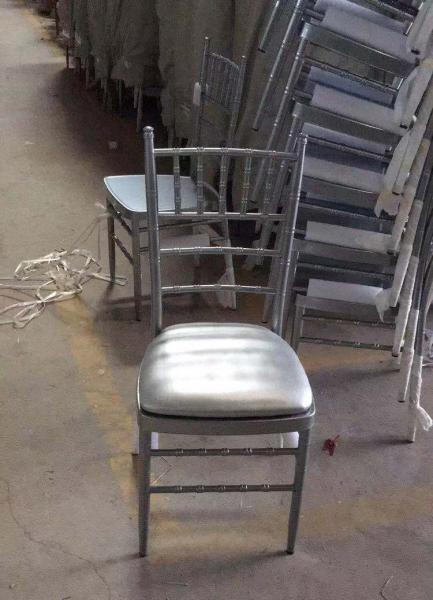 Plastic Acrylic Gold Resin Tiffany Chiavari Dining Chair with Cushion For Wedding
