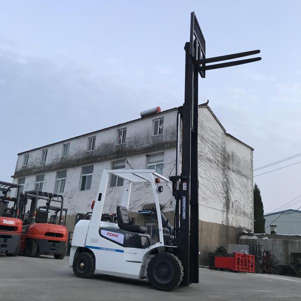 Used TCM 2.5 Ton Forklift Diesel Engine Strong Pump TCM Forklift 3 Ton Technical Dimensions