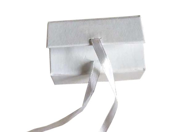 Lightweight Jewelry Paper Gift Box Packing Necklace With Hot Stamping Logo