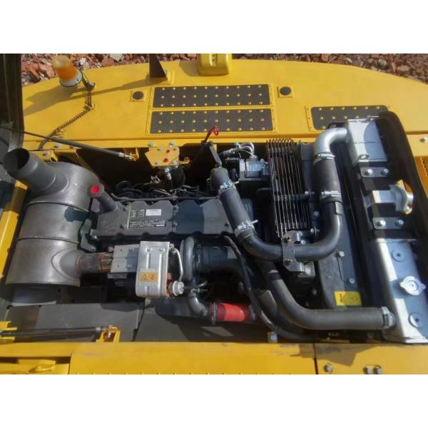 Использованный экскаватор Komatsu PC240LC, 9982 мм Максимальная высота копания, 6917 мм глубина