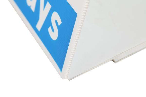 do sinal ondulado plástico da lista de 3mm sinais UV do triângulo de Corflute da prova de Eco