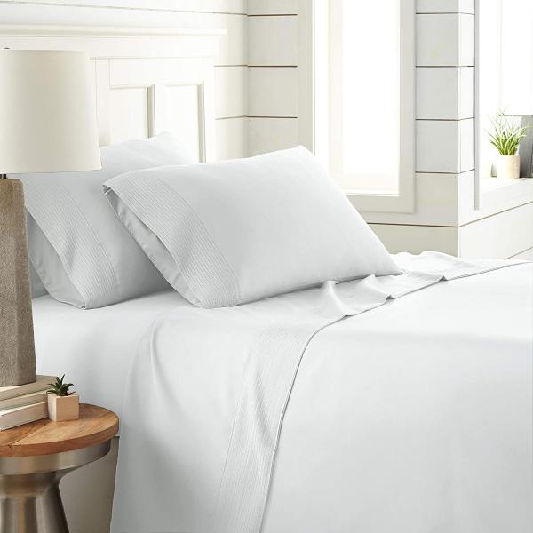 Минималистический сложенный микроволокно полиэстер хлопок гостиничный бытовой четырехкомпонентный постельный белье набор