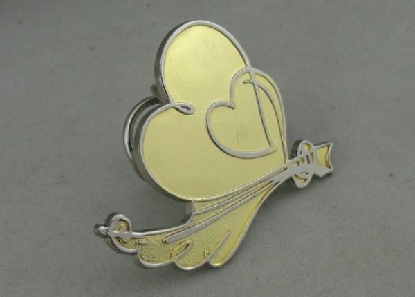 Die Stamped Scarf Buckle Badges , Brass Double Plating Scarves Knot