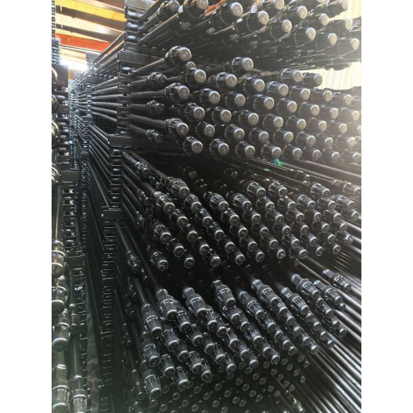 API 11B Sucker Rod with 8630 Rod Coupling and 1 Year Warranty for Oil and Gas Production