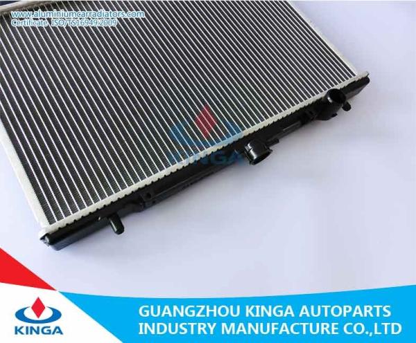Mitsubishi Pickup L200'96 MT Vehicle Radiators Car Parts Radiator