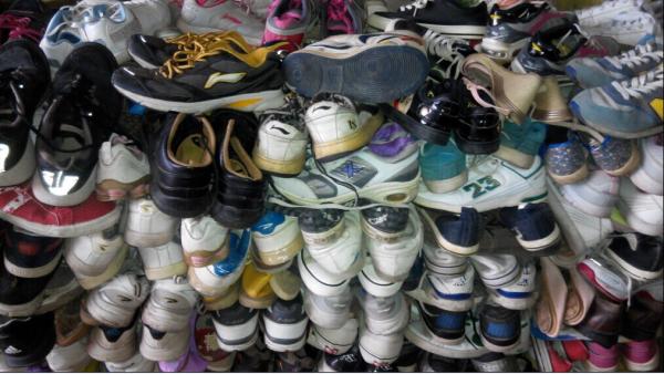USED SHOES GRADE A with larget stock