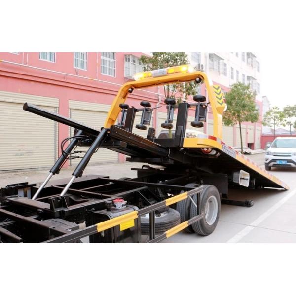 Small RC Tow Truck Wrecker/Road Wrecker Towing Truck with On Line Technical Support