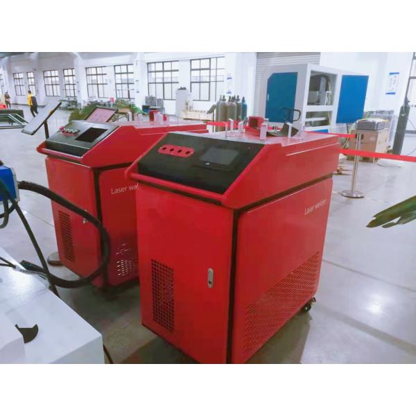Ce Provided Fiber Laser Rust Removal Machine for Cleaning Rusty Metal 1000w 1500w 2000w