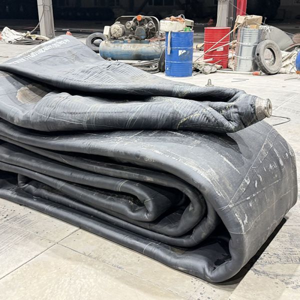 Ship Launching Balloon Thick Rubber Structure High Durability Reliable Performance