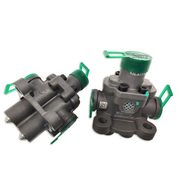 Standard Gear Valve Assy for Sinotruk HOWO Truck Original Heavy Sinotruck Engine Parts WG2203250003