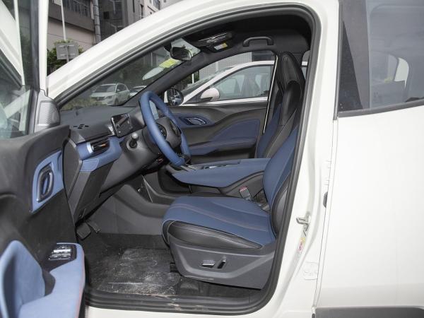 2025 Nouveau modèle BYD Seagull Voiture électrique à recharge rapide Vente à chaud Mini EV Longue portée et grosse batterie 405KM
