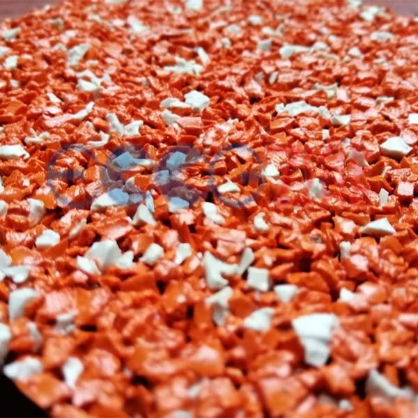 Grânulo coloridos de EPDM que pavimentam o índice do polímero alto para o campo de jogos/jarda