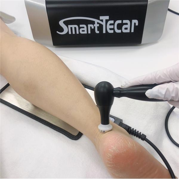 Портативная машина терапией Tecar диатермии для растяжения Plantar Fasciitis лодыжки Injuiry спорта