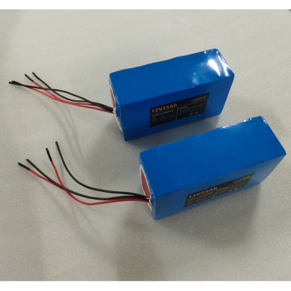 Rechargeable 12V LiFePO4 Battery 300Wh Lithium Battery Pack 25Ah