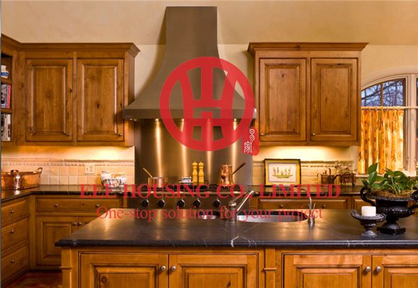 Modern Elegant Solid Wood Kitchen Cabinet with Excellent Design and Quality
