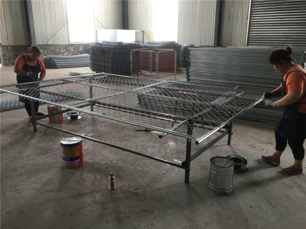 chain link temporary construction fence panels 6FT X 10F Mesh 2 3/8  x 2 3/8 ( 60mm x 60mm ) x 12 gauge wire