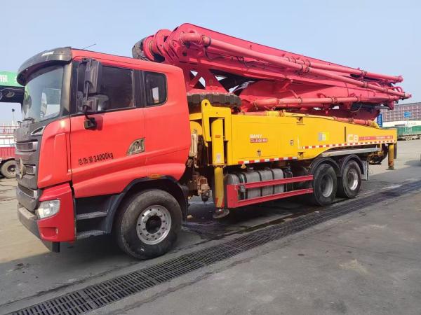 Refurbished 62 Meter Concrete Pump Concrete Pouring Trucks 2021 Year