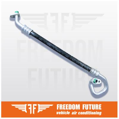 Tubo de descarga de CA de carro 9677930480 Para 04-09 1.8L 2.0L Citroen C4 C5 Peugeot 307 407