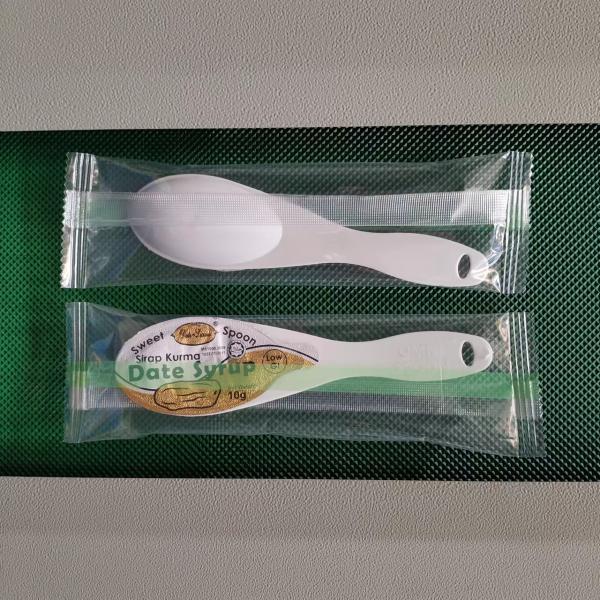 tableware honey spoon pillow packaging machine horizontal face mask biscuit bakery bread flow pack packaging machine