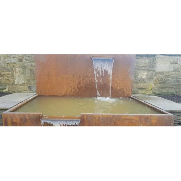 Rusted Red Garden Pool Fountains 3mm Thickness Corten Steel Cascade