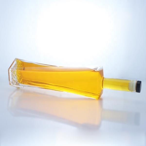 500ml 750ml 1000ml Transparent Glass Bottle with Screw Cap Industrial Beverage Base Material Glass