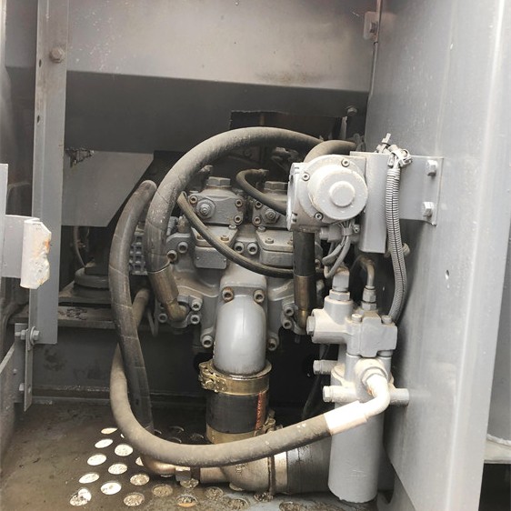 Japan Made Hitachi EX100-5 Excavator with ORIGINAL Hydraulic Cylinder and ISUZU Engine