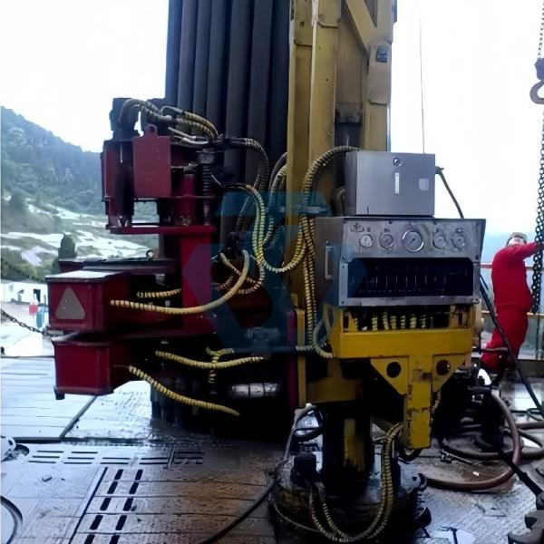Oilfield Wellhead Equipment API 7K Compact And Powerful Iron Roughneck For Automated Drilling