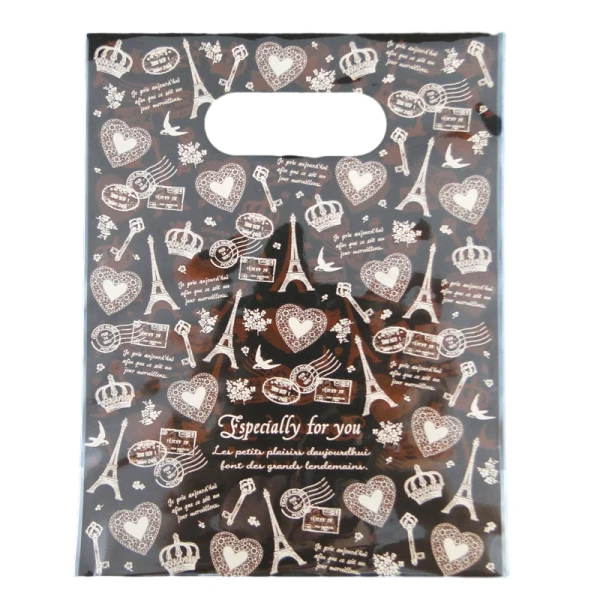 Chic Handbag Perfect for Elegant Gift Presentation Needs
