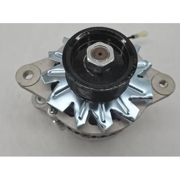alternateur de pièces électriques d'excavatrice de 24V 70A pour le moteur de carburant diesel EX200-56BG1