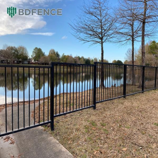 Anti-UV Projection Ready Tubular Steel Fence Display Surface