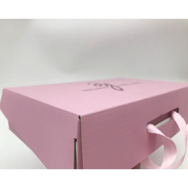 Напечатанные на заказ Kraft переработанные картонные почтовые ящики Одежда