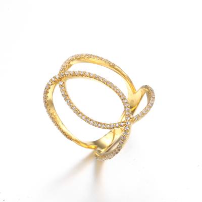 O círculo cruza 925 18K que o chapeamento amarelo CZ soa os aneis de noivado de ouro amarelo