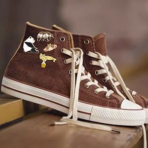 Custom Copper/Brass/Zinc Alloy Metal Holder Key Chain Metal Custom Creative Craft School Gift For Students Challenge Badge Metal Gold Crafts Soft Enamel Pins Honor School Brooch Pins