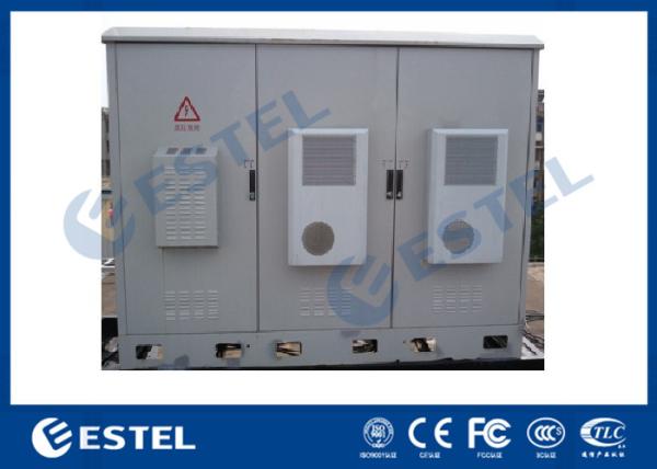 Integrated IP55 Outdoor Electronics Cabinet Triple Bay Racking With Air Conditoner Cooling