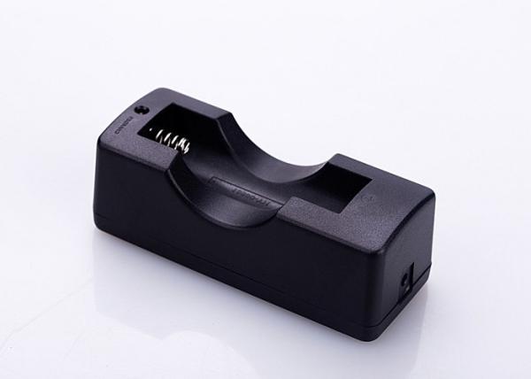 Constant Current 4.2 V Single Bay 18650 Charger , Led Flashlight Charger  For Household