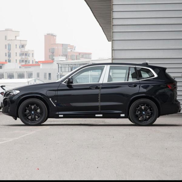 2023Hot sale EV Electric Vehicle BMW ix3 5-door 5-seat SUV Maximum Speed (180km/h)