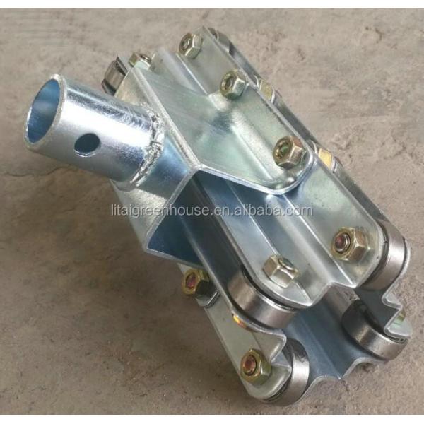 Маленький электрический ролл-ап-мотор для многоразового тепличного фильма