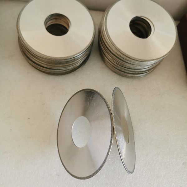 Diameter 127mm Thickness 1.55mm Grit D151 Electrocted Diamond Saw Blade