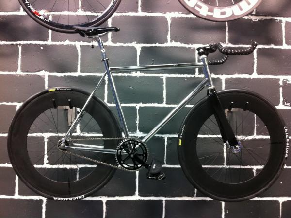 Customized Die Cut Bicycle Frame Decals Varies Designs In Stock Pantone Color