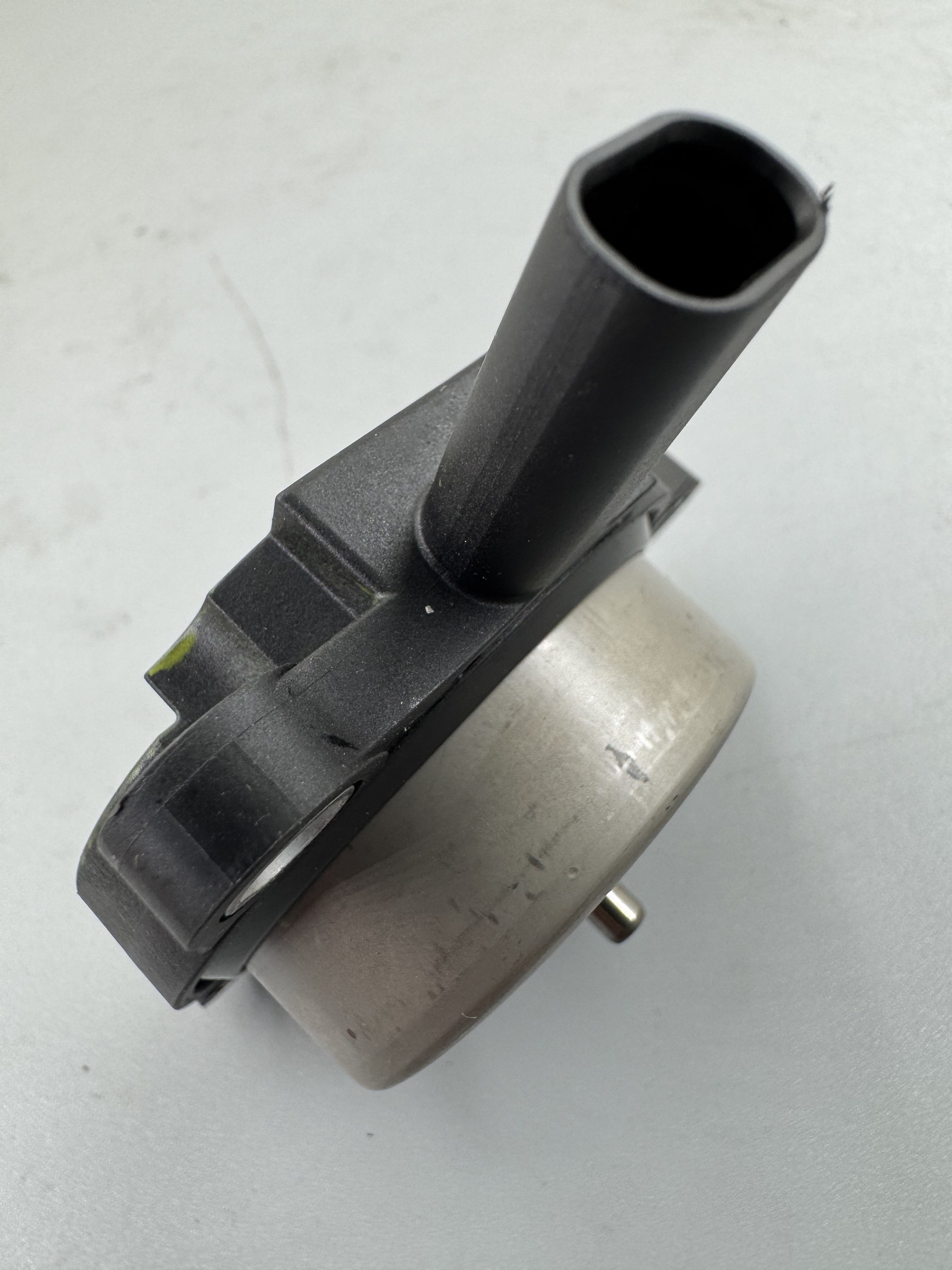 High-Quality Electromagnet 06R109259B for SAIC Volkswagen Teramont Pro