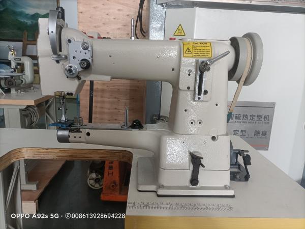 220V Cylinder Bed Industrial Sewing Machine 0.4KW For Shoes And Bags